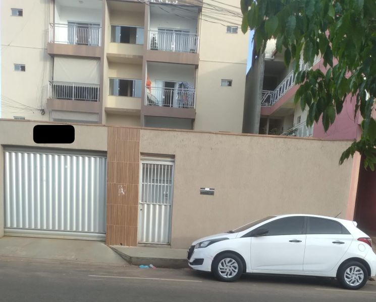 Arquivo:Edifício em Dará (1).jpg